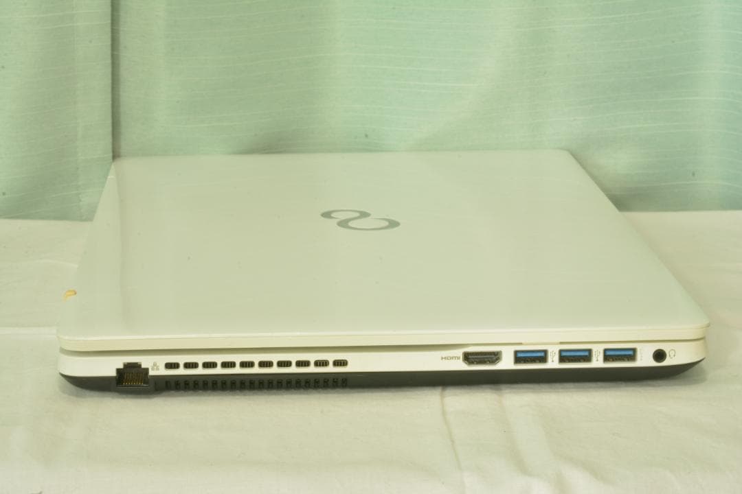 富士通 LIFEBOOK AH50/X 6世代CORE I7　SSD120GB