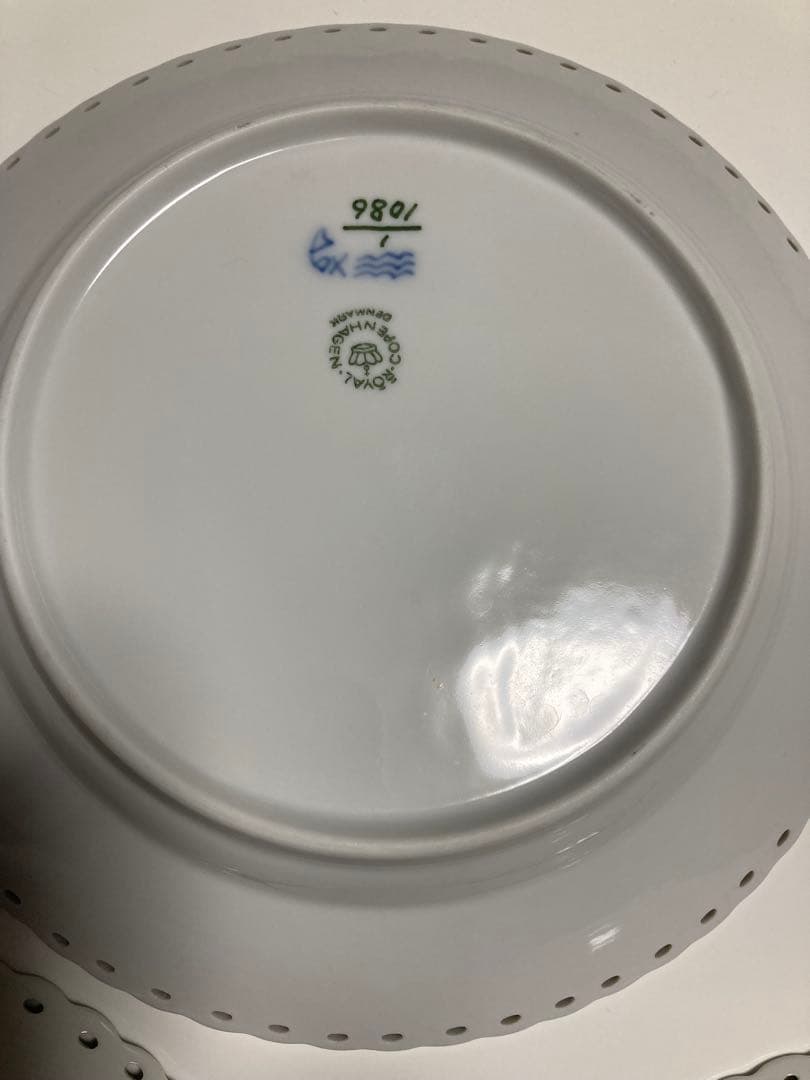 【値下げしました】ロイヤルコペンハーゲン　フルレース　19cmディナープレート