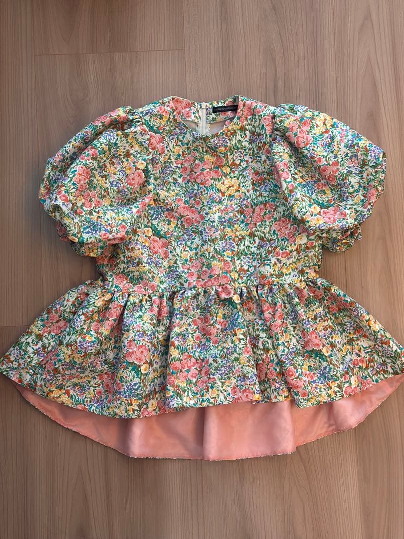 マルチフラワーバルーンスリーブチュニック　elenore