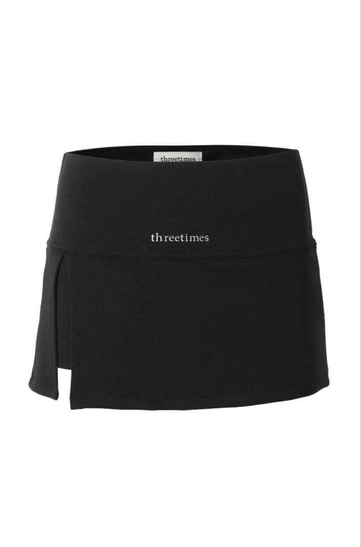 threetimes スカート