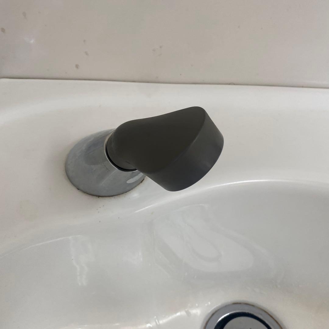 TOTO製　シャンプーボール　水洗金具セット