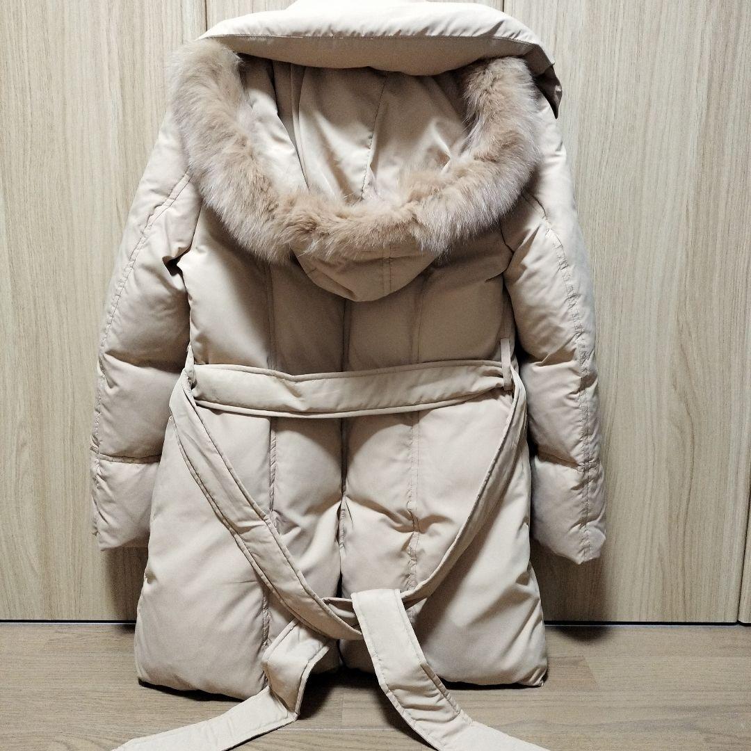 【新品未使用】ベージュ ファー付きダウンジャケット　М