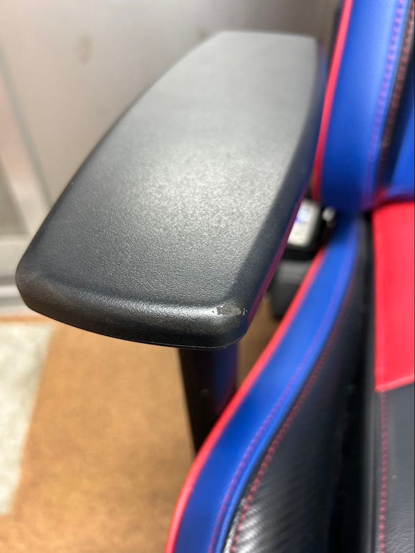 JFA 限定　ゲーミングチェア　フットレスト付