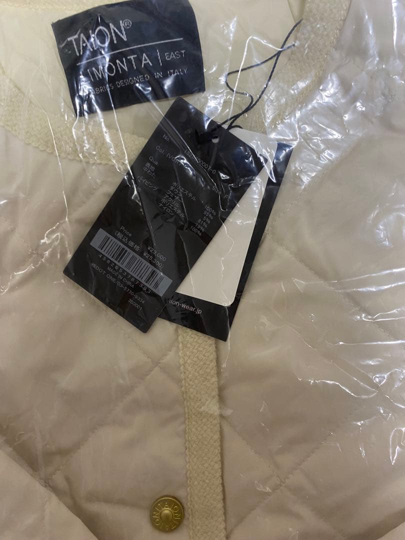 【TAION×anuans】ノーカラーキルティングショートダウン　アイボリー