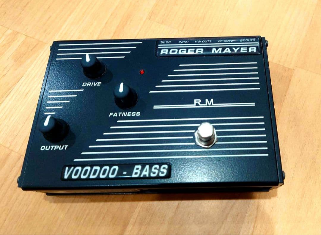 Roger Mayer Voodoo Bass エフェクター