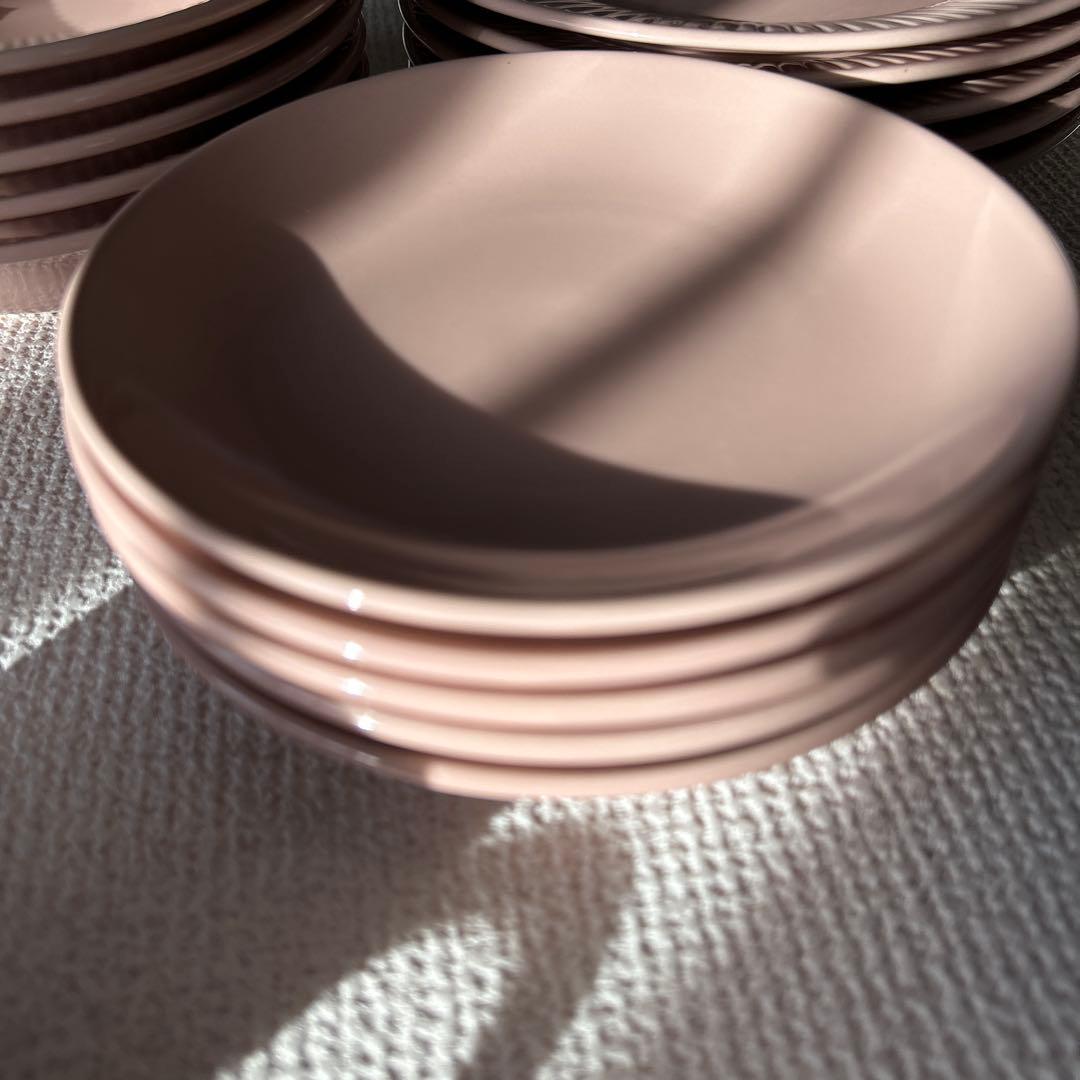 サーモンピンク陶器プレートセット　5客揃い　未使用