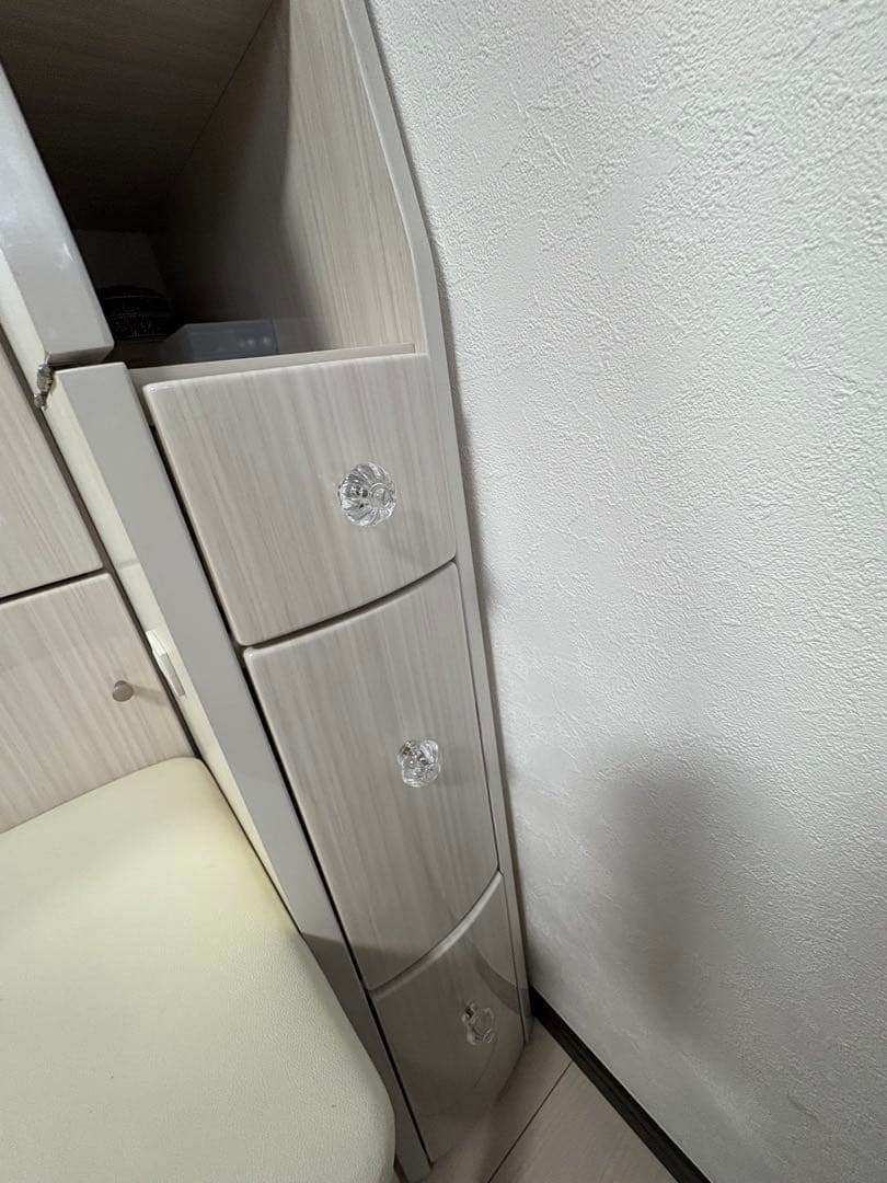 【さいたま市へ引き取りの方】ホワイト ドレッサー 3引き出し付き
