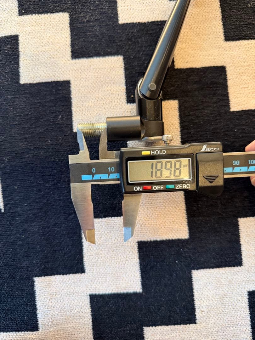 リゾマ　汎用ミラー