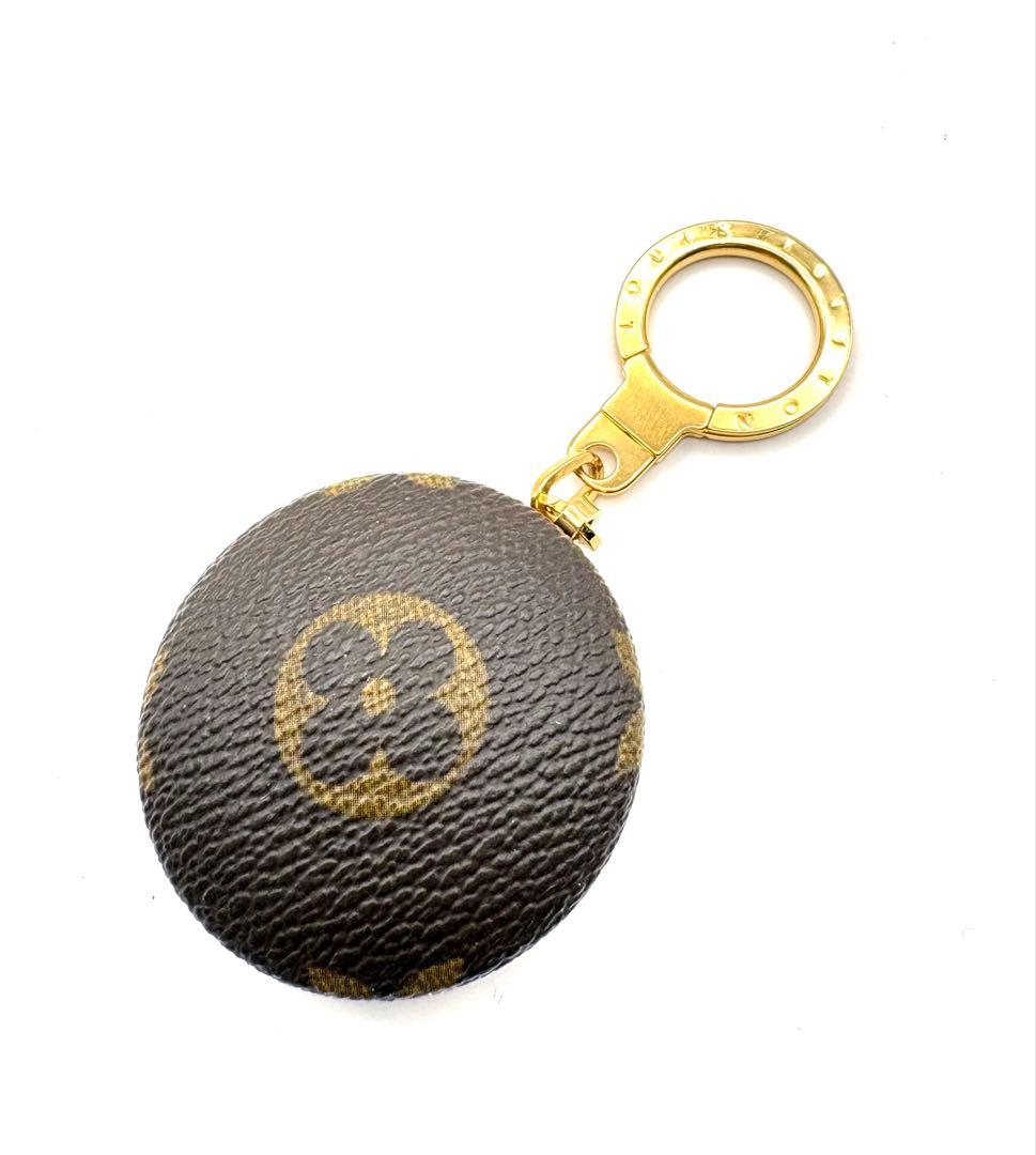 LOUIS VUITTON　ライト付き　キーホルダー　発光確認済み