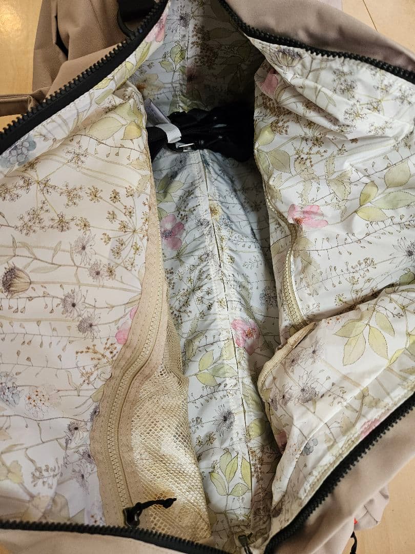 MILESTO キャリーバック TROT ベージュLIBERTY柄 新品未使用品