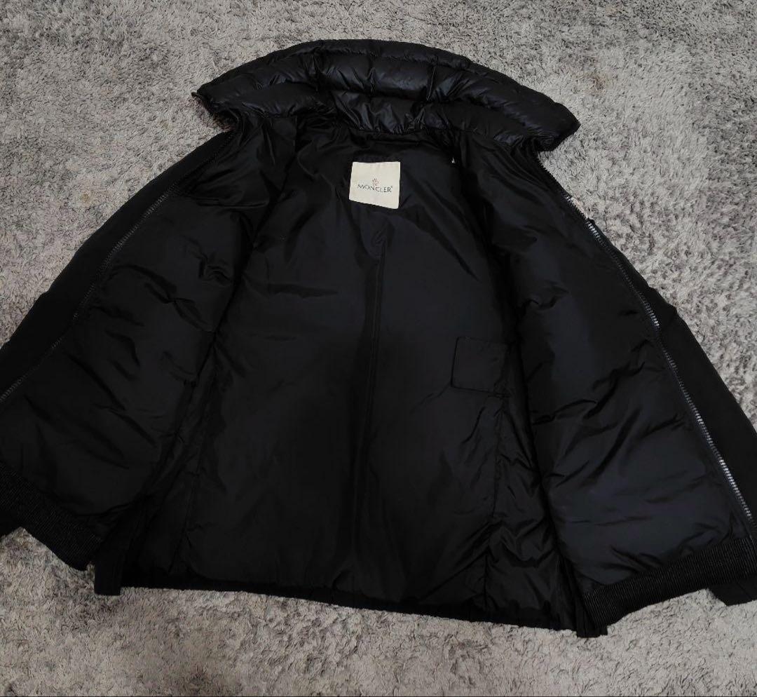 ゆ*い様 激安！希少！ブラック キルティング ダウンジャケット