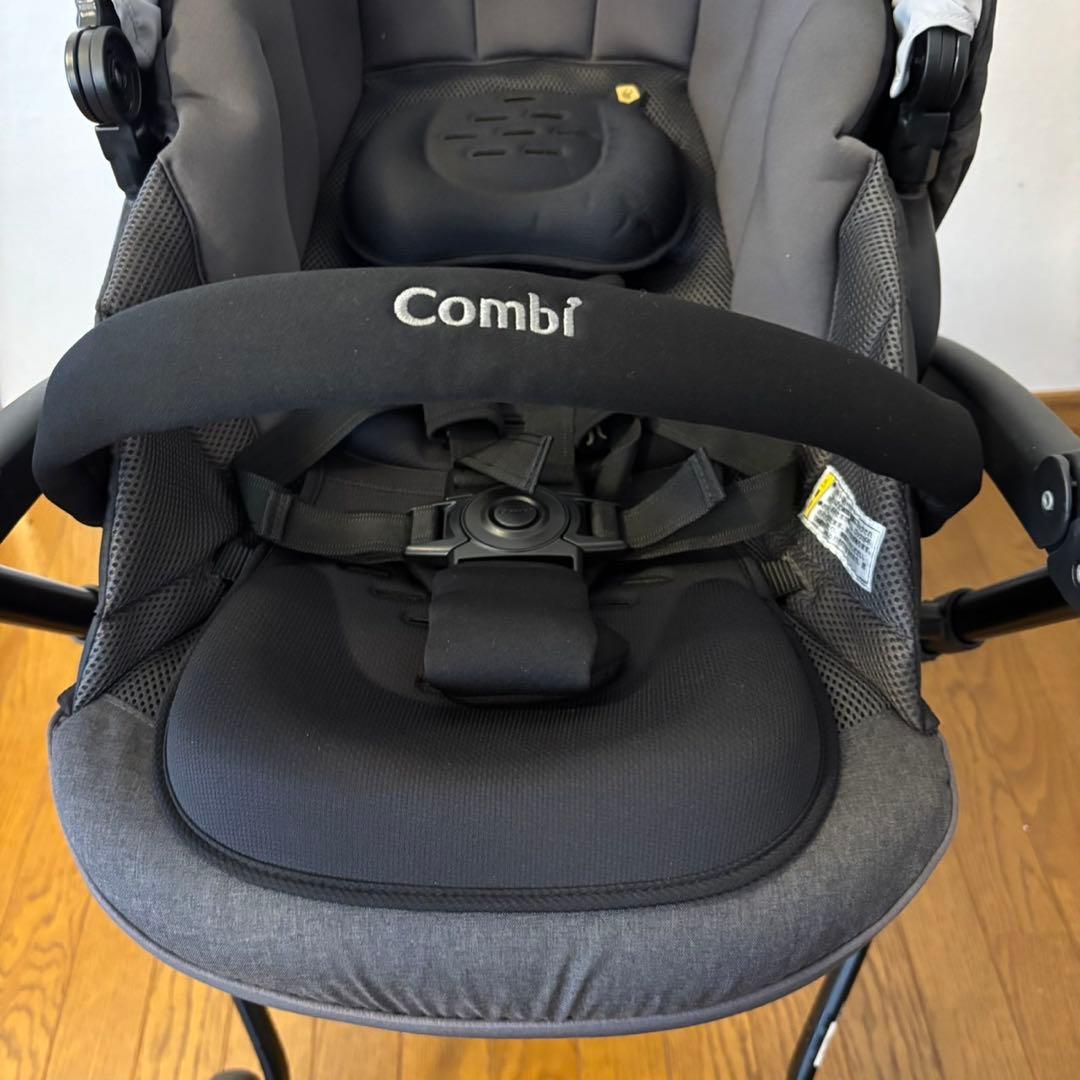＊美品＊COMBI コンビ　ラベリタ　エッグショックAL　マスキレーグレー
