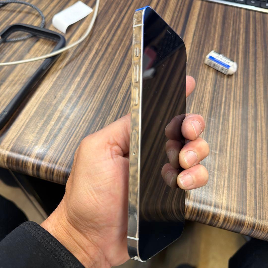 Apple iPhone 12 Pro Max 256GB ホワイト