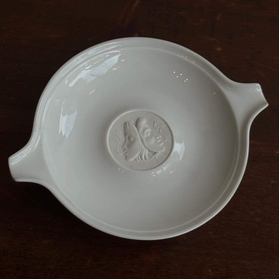 KPMベルリン 素焼きメダリオン付 灰皿 20世紀前半