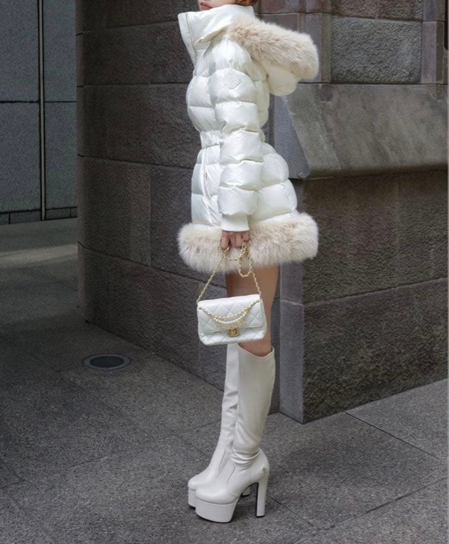 最終値下げ！RANDY カービーファーダウンジャケット IVO M