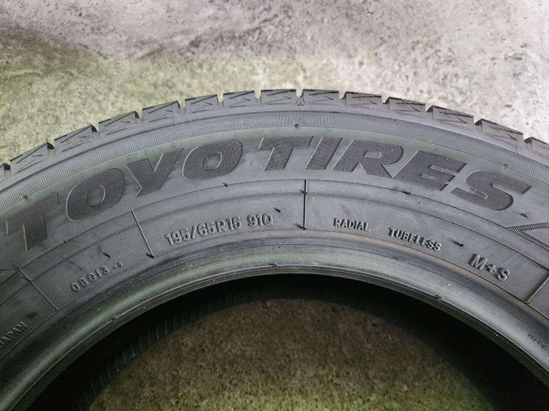 送料込☆2024年製 TOYOトーヨー タイヤ 195/65R15日本製☆4本