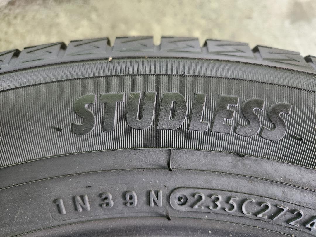 送料込☆2024年製 TOYOトーヨー タイヤ 195/65R15日本製☆4本