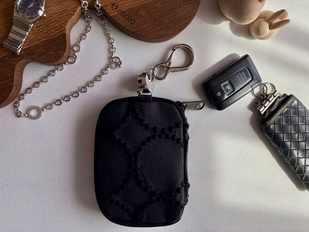 banana【キーポーチ／ペンケース】ミナペルホネン タンバリン