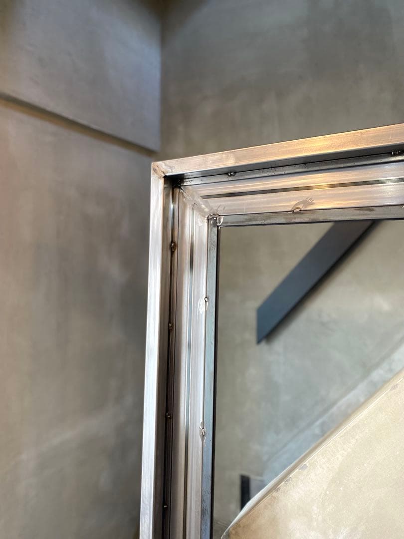 貴重　特別価格　鉄扉　アイアンドア　インダストリアル　防犯　扉　外枠付き