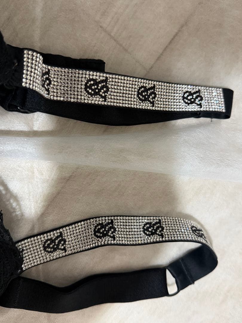 Victoria’s Secret 新品 ストーンストラップ レースブラ 34A