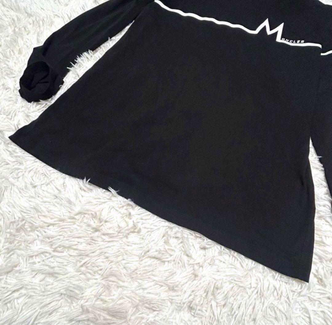 モンクレール　ロングTシャツ　3XL ブラック系 ワッペン ロゴ