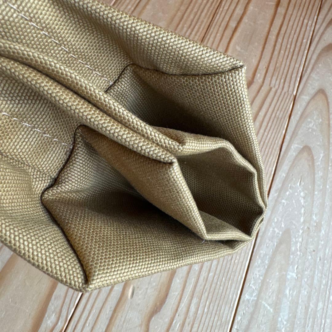 【新品】marimekko Lunchbag Solid ベージュ 日本限定☆