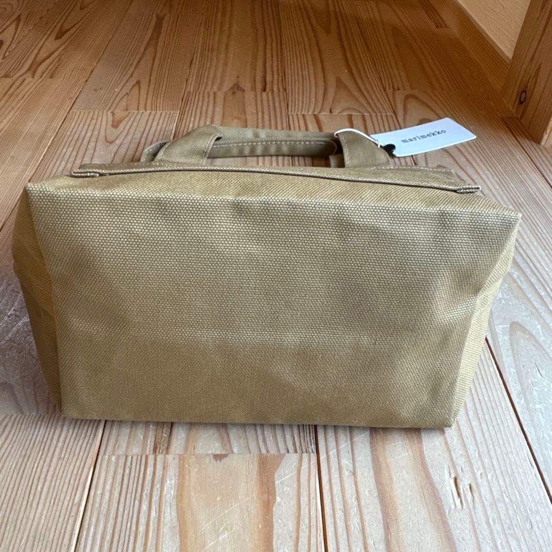 【新品】marimekko Lunchbag Solid ベージュ 日本限定☆