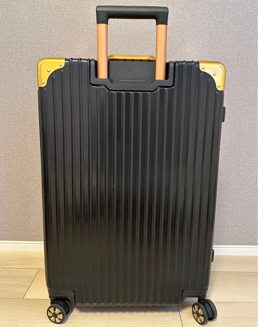 【超軽量】スーツケース　ブラックゴールド　XLサイズ