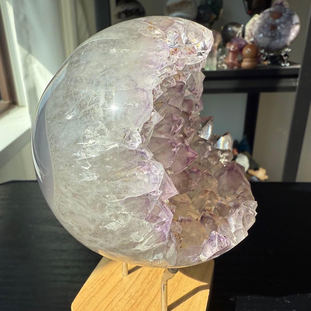 天然石タイチンルチルクォーツ共生アメジストの笑い口　置物　NO.100911