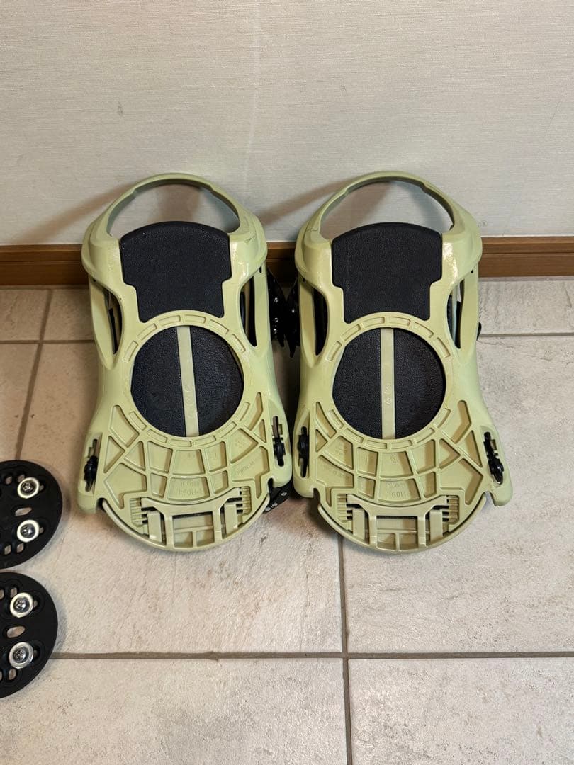 スノーボード　ビンディング　LINK