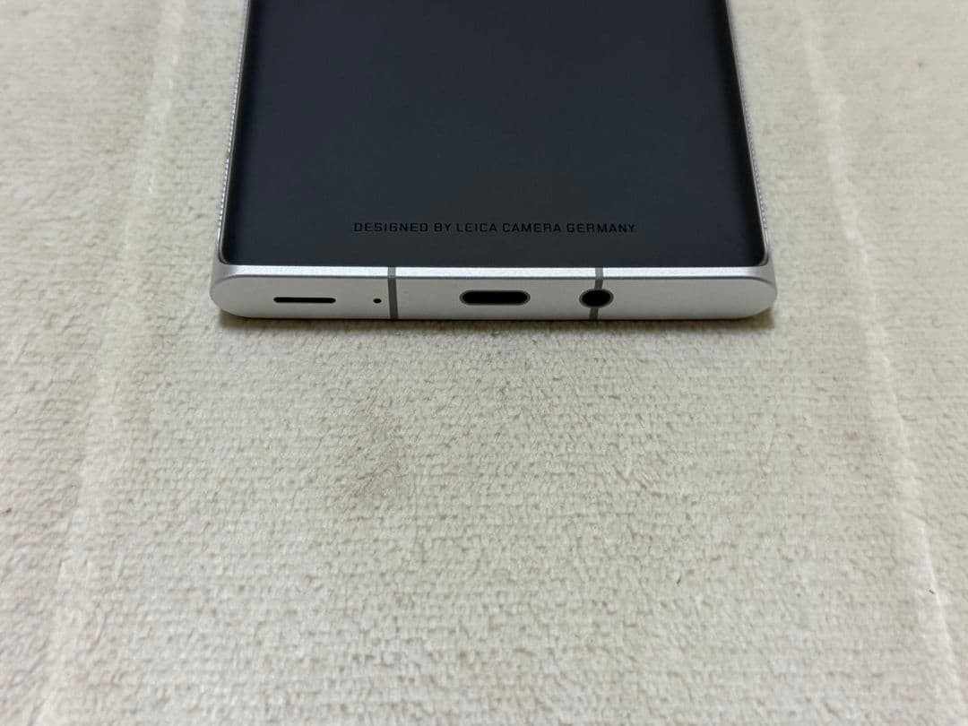 スマートフォン本体 SHARP Leitz Phone1 256GB