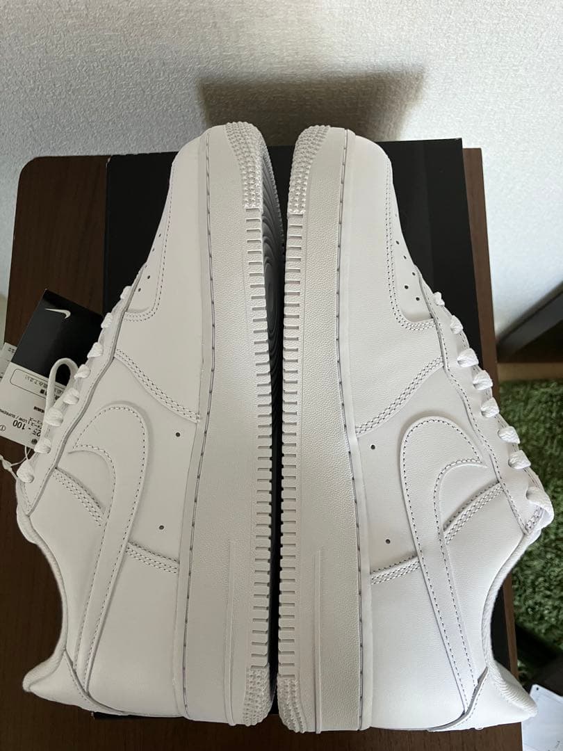 ※かやぼー※ Nike Air Force 1 Supreme ホワイト