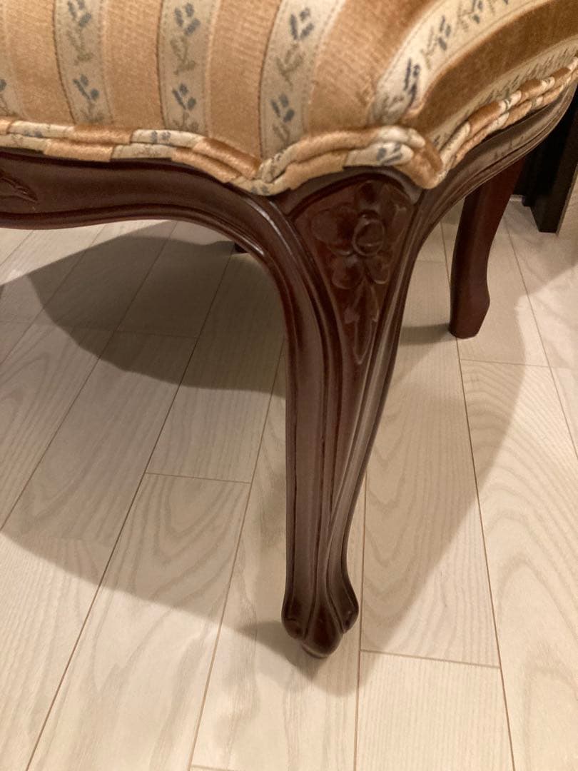 希少　クラシックストライプ柄木製椅子