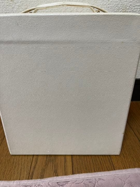 たっぷり収納      コスメ      ドレッサー