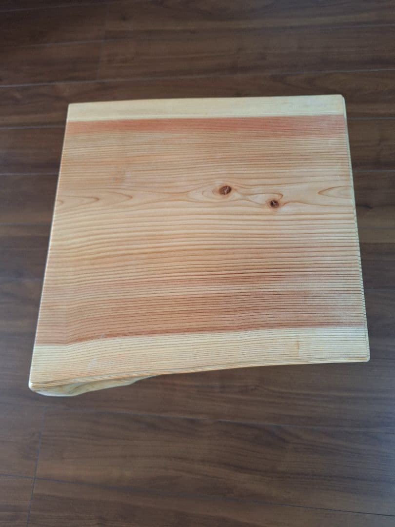 限界価格　杉　無垢材　サイドテーブル