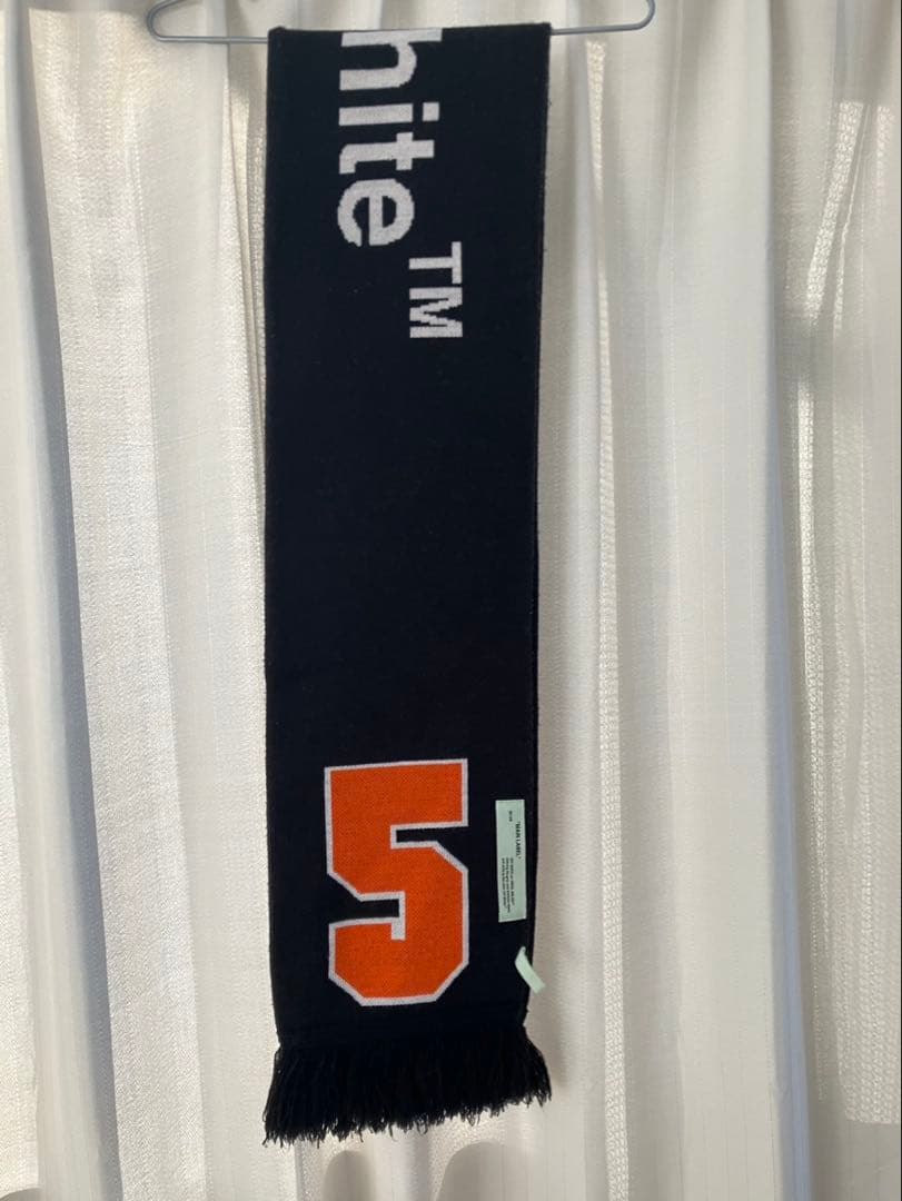 Off White マフラー