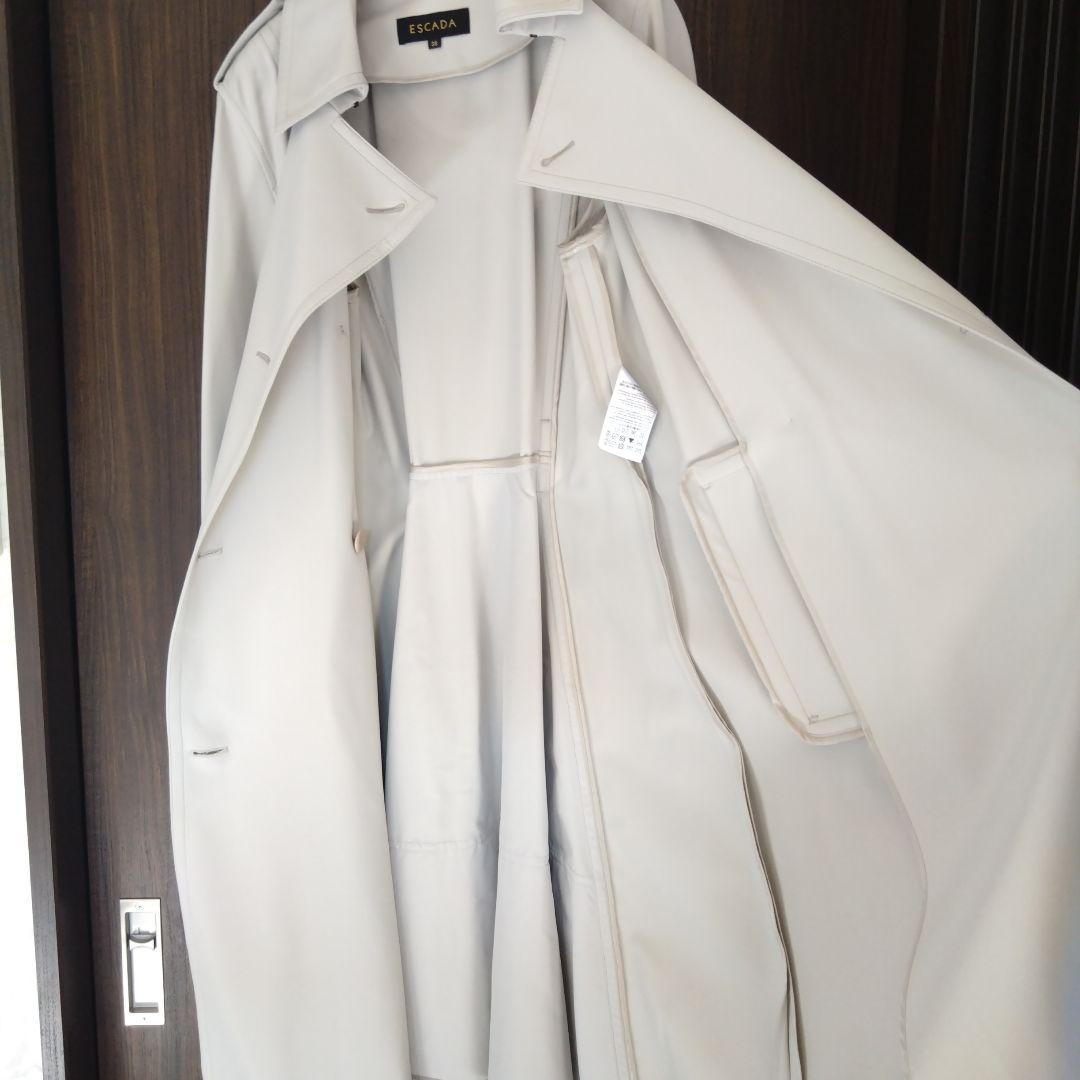 ESCADA ベージュ トレンチコート