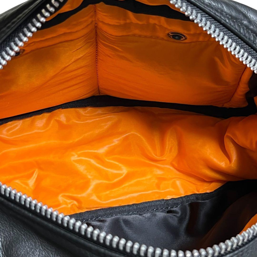 希少品　PORTER　ポーター　吉田カバン　ブラック　本革　タンカー　レザー