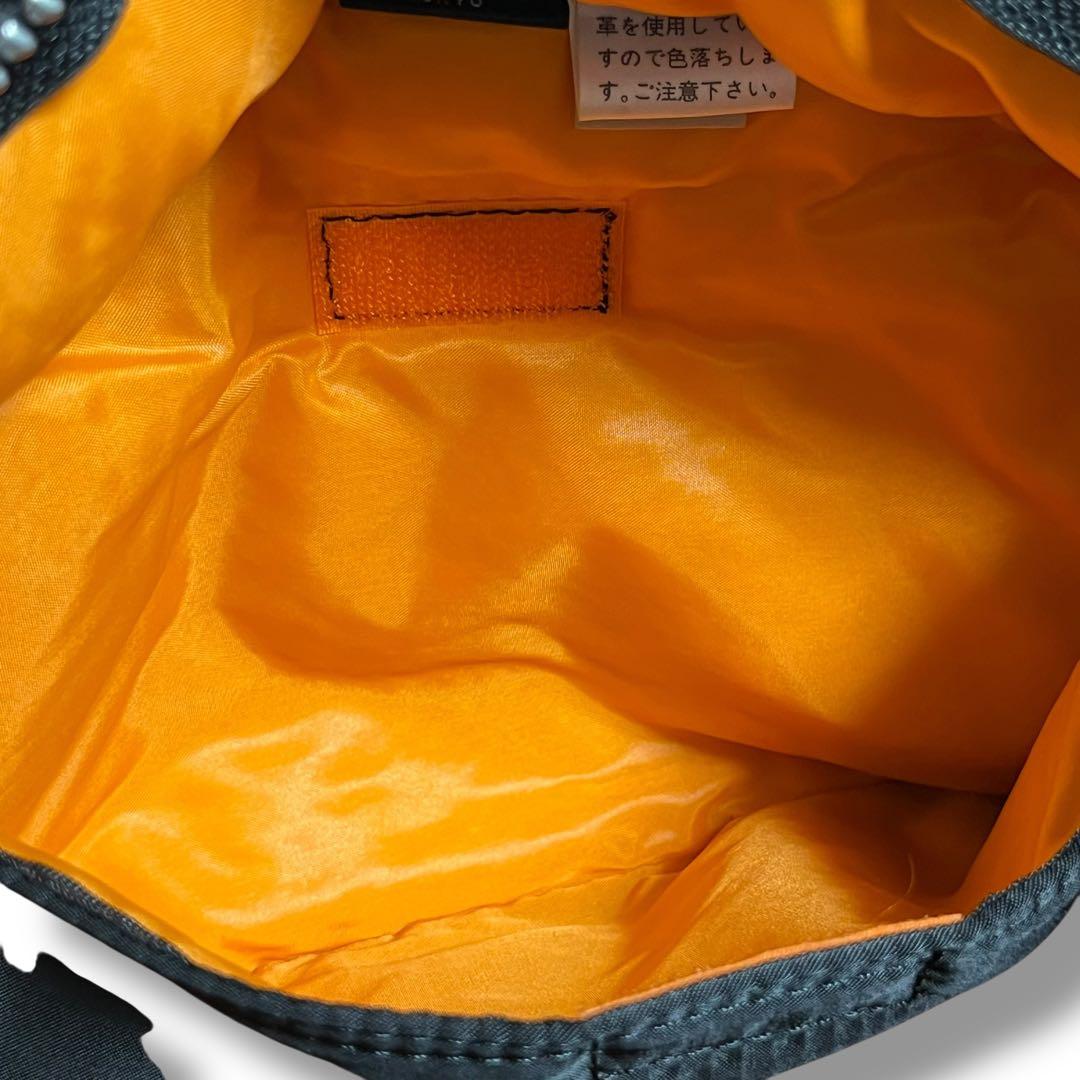 希少品　PORTER　ポーター　吉田カバン　ブラック　本革　タンカー　レザー