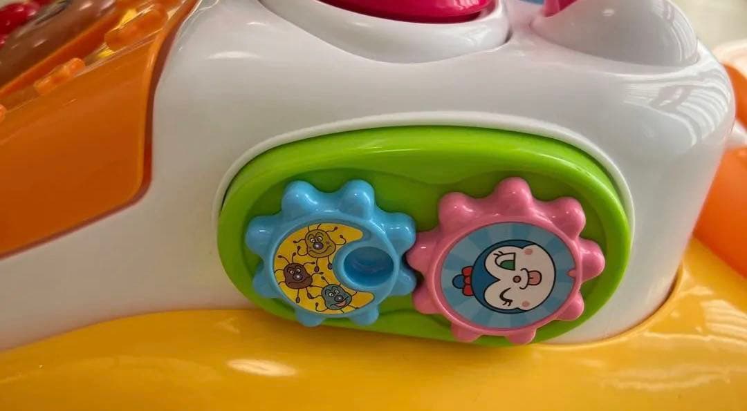 アンパンマン よくばりビジーカーDX　押し棒+ガード付き 一部新品