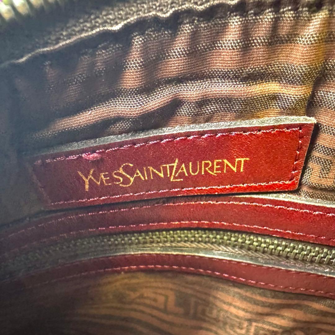 ✨良品✨イヴ・サンローラン ボストンバッグ カサンドラ エンボス 大容量 レッド