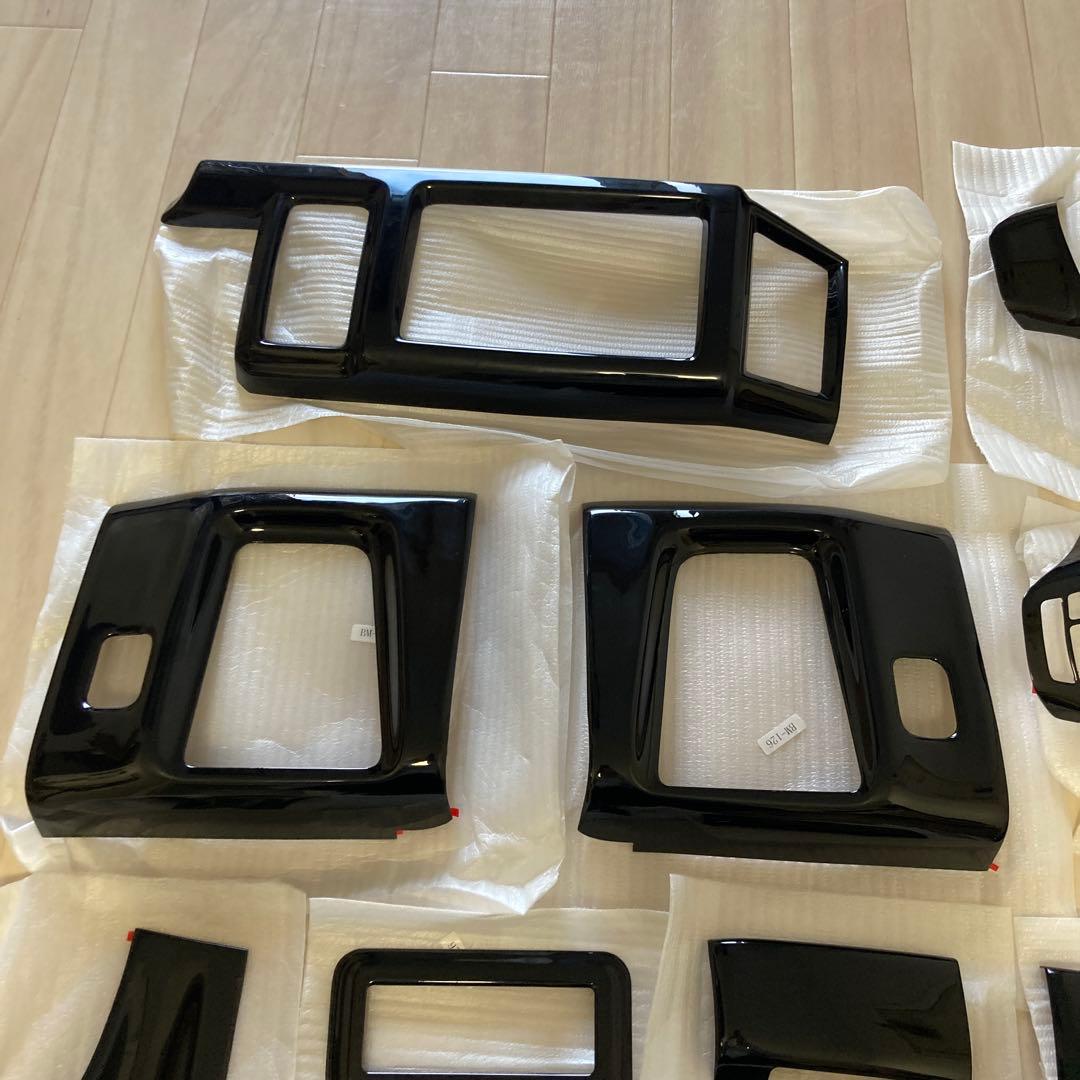 ステップワゴン rk1 インテリアパネル　ピアノブラック