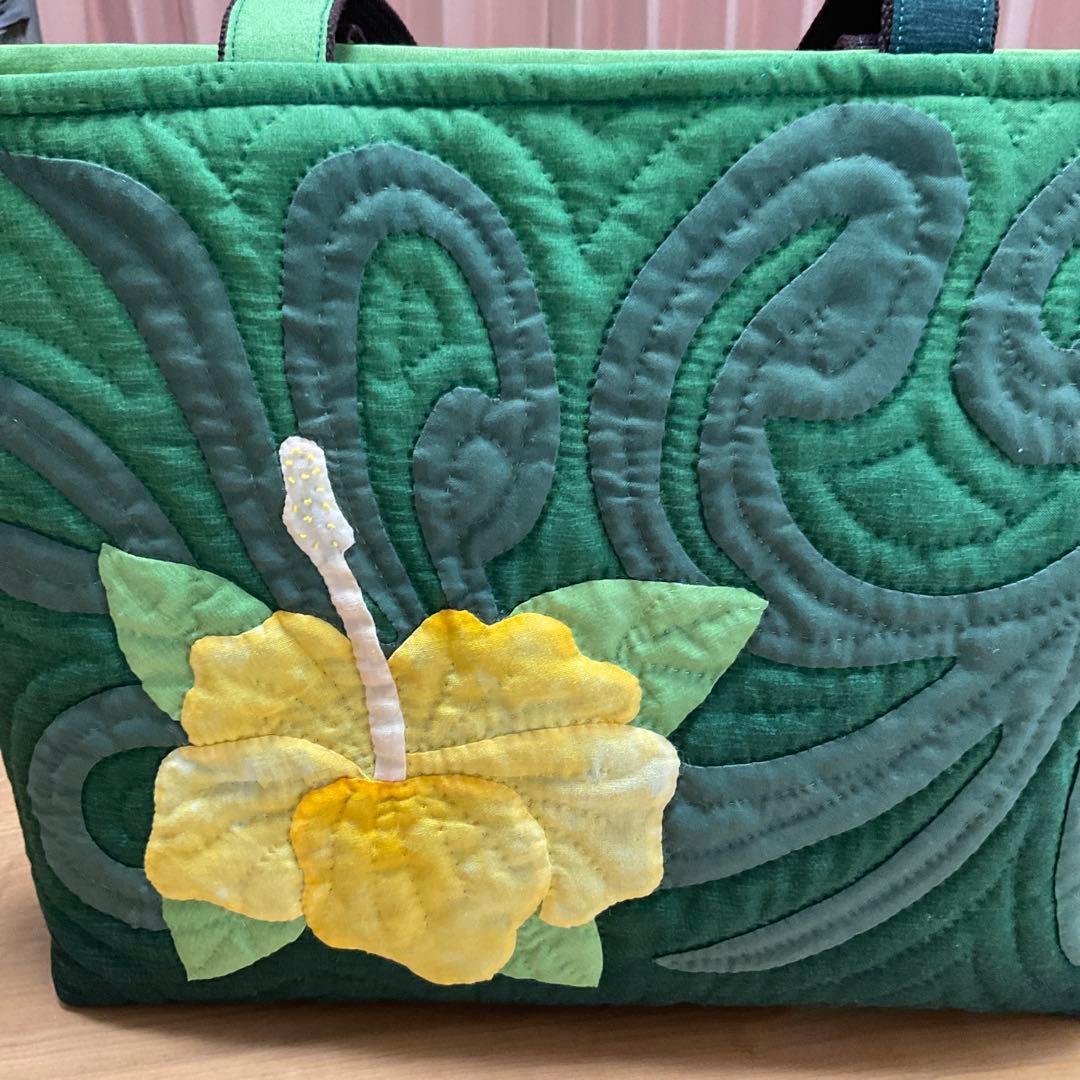 ハワイアンキルト　トートバッグ