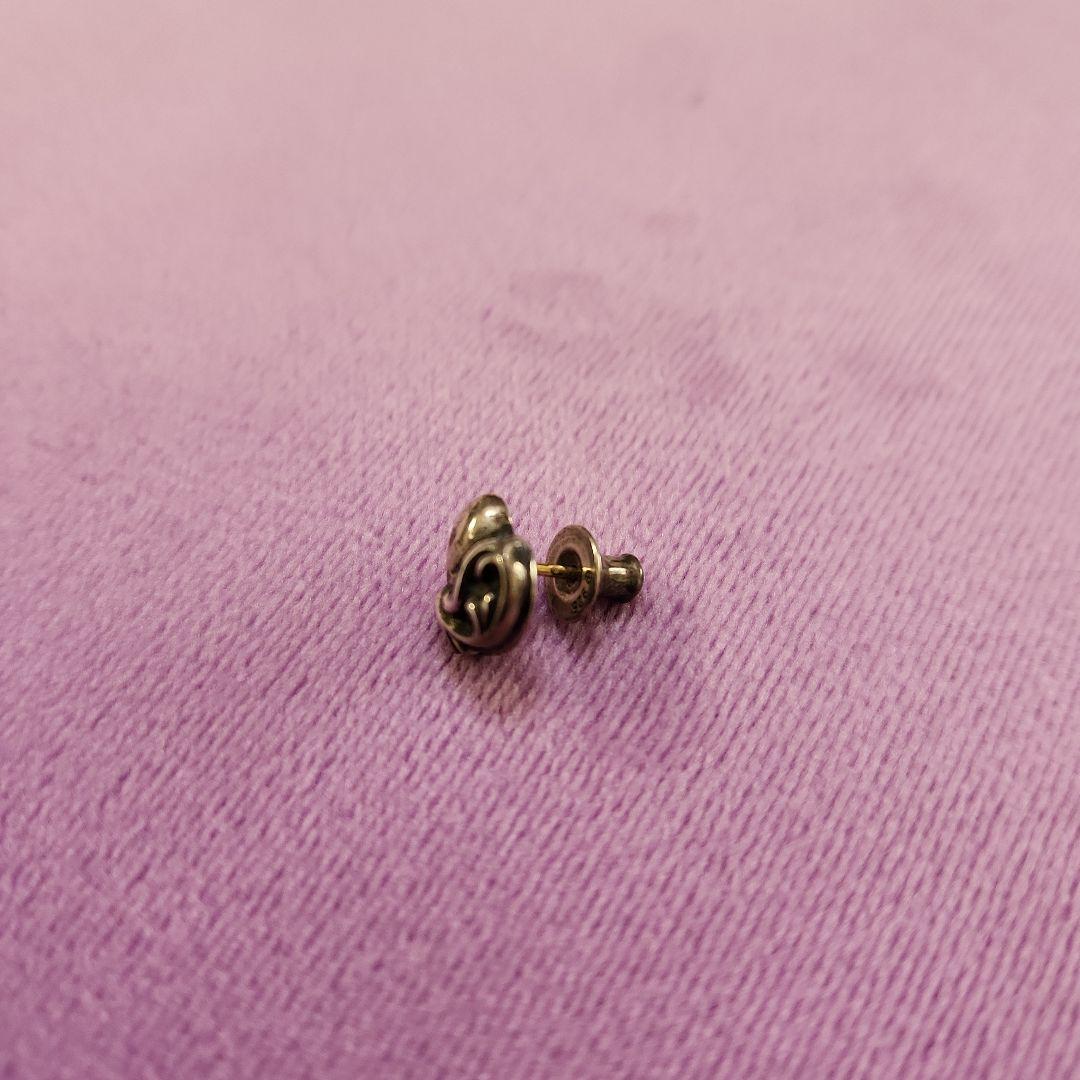 クロムハーツ ハートスタッド ピアス