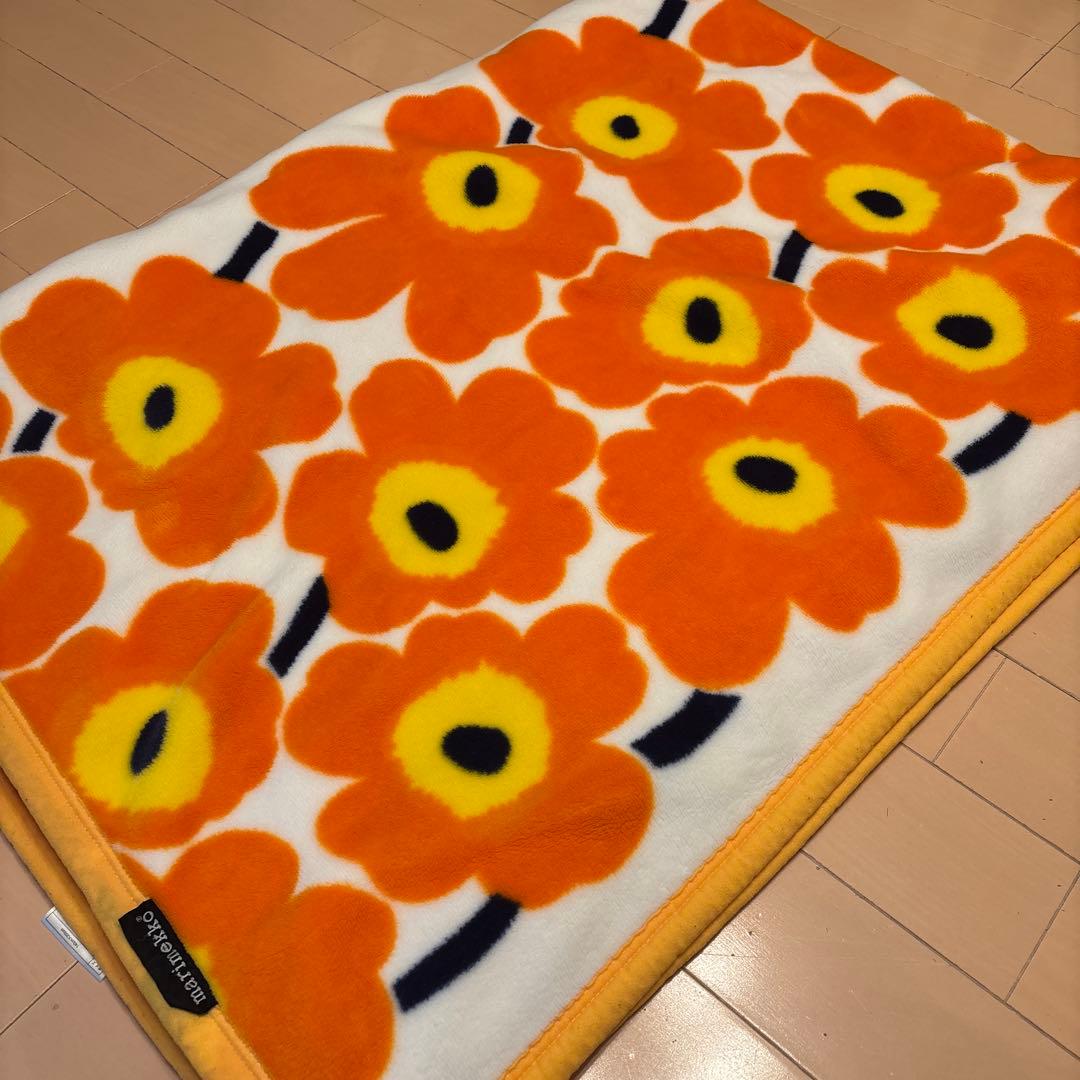 マリメッコ　シングル毛布　西川　ウニッコ　柄　オレンジ