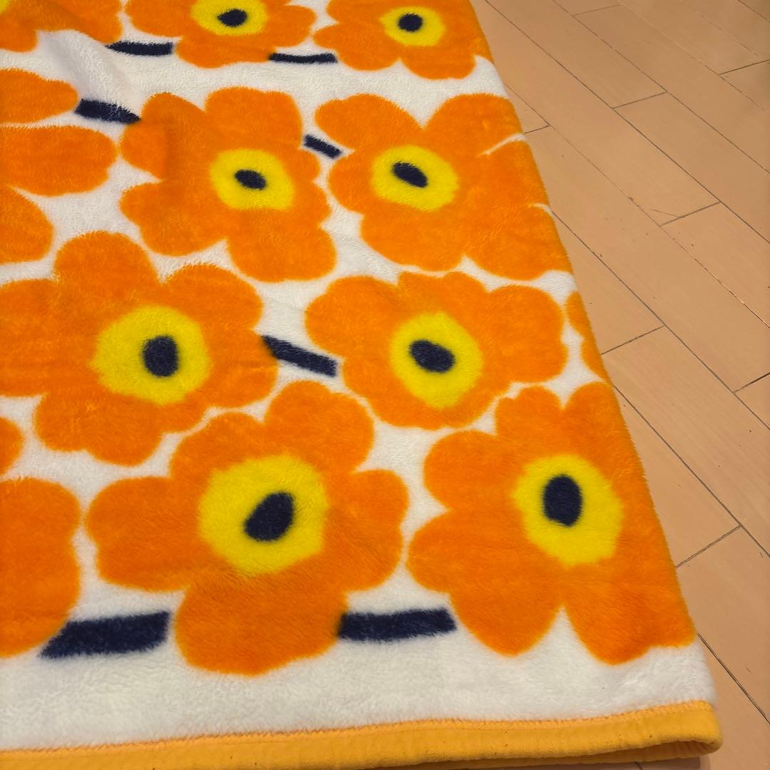 マリメッコ　シングル毛布　西川　ウニッコ　柄　オレンジ