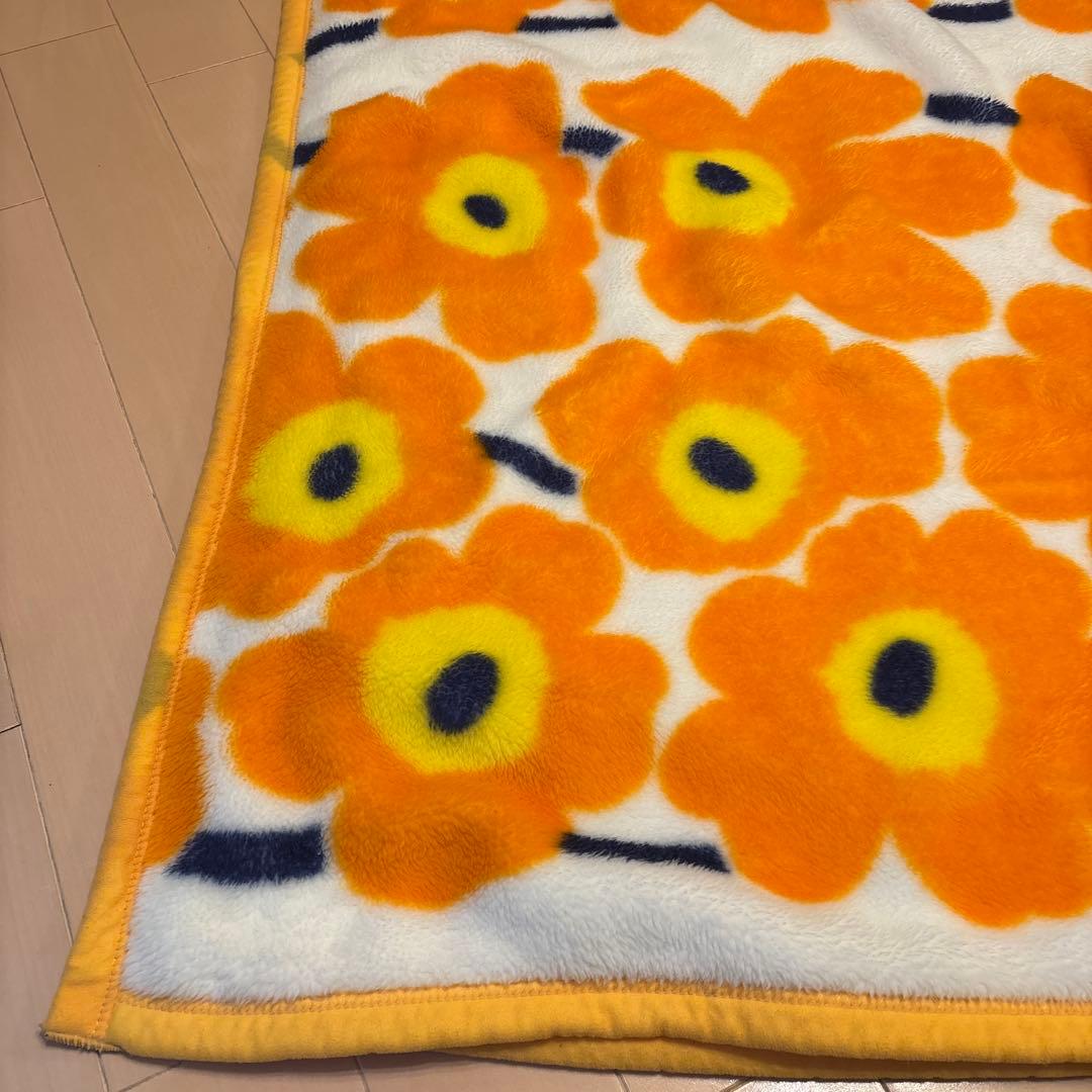 マリメッコ　シングル毛布　西川　ウニッコ　柄　オレンジ