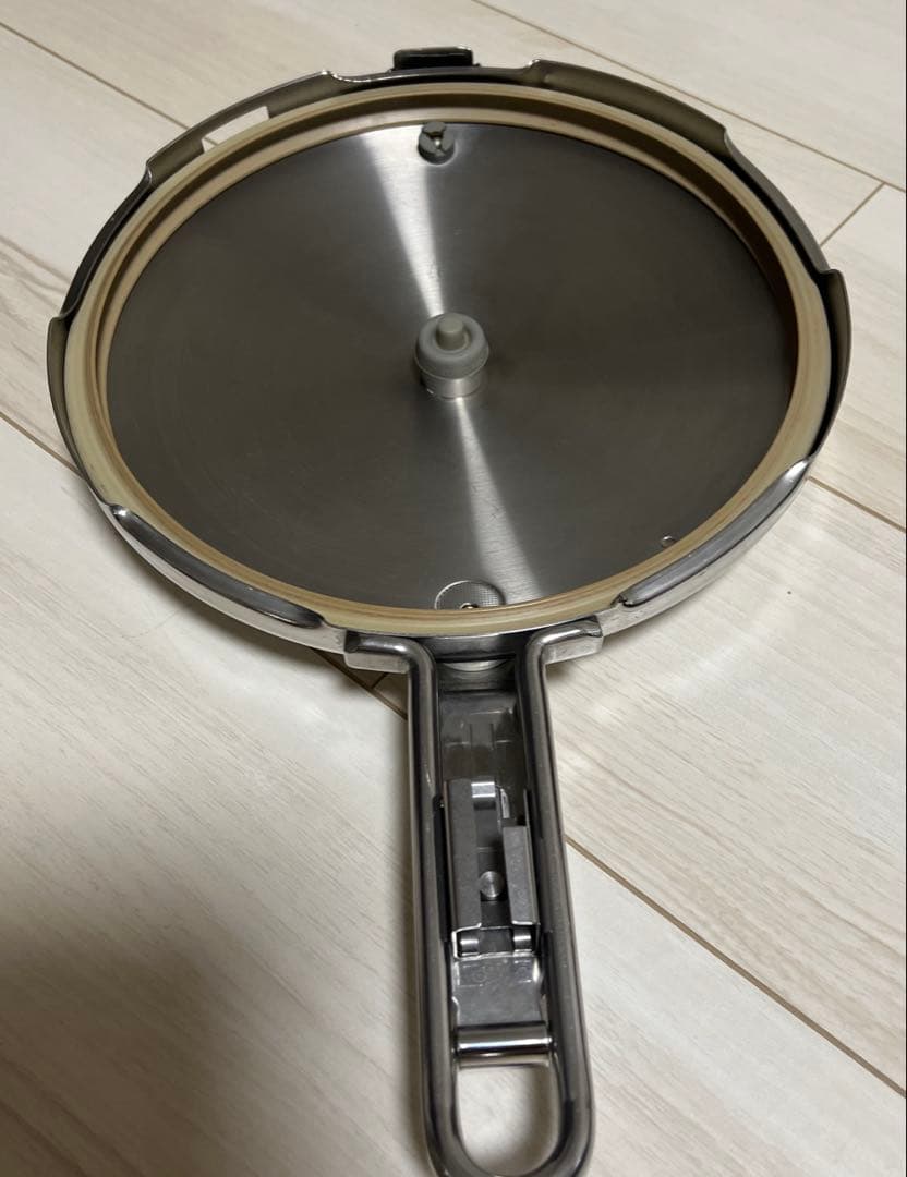 タッパーウェア　パーフェクトキッチン圧力鍋5L　取扱説明書付