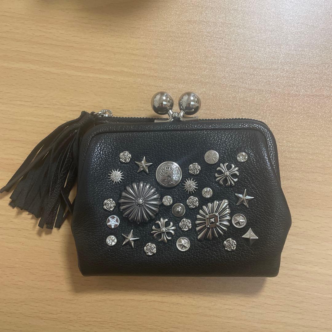 ペルケ perche / マルチスタッズがま口二つ折りウォレット