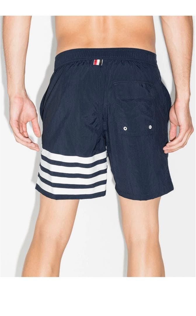 THOM BROWNE 4BARソリッドスイムショーツ サイズ3